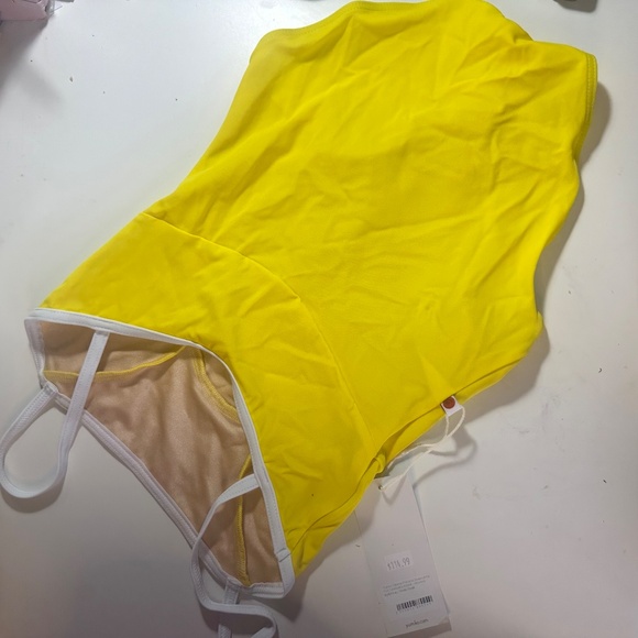 Yumiko Leotard - Denise Buttercup yellow and white M or S available - Picture 3 of 3